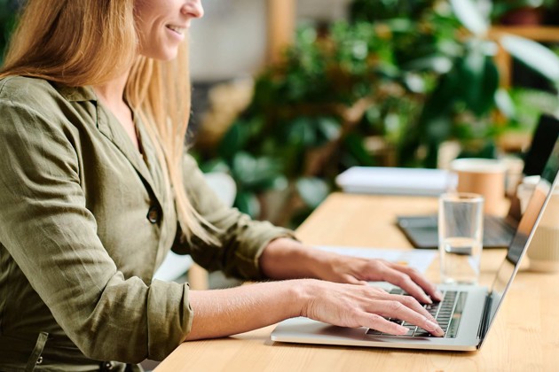 Ai Llm Person Pc Chatgpt Gemini